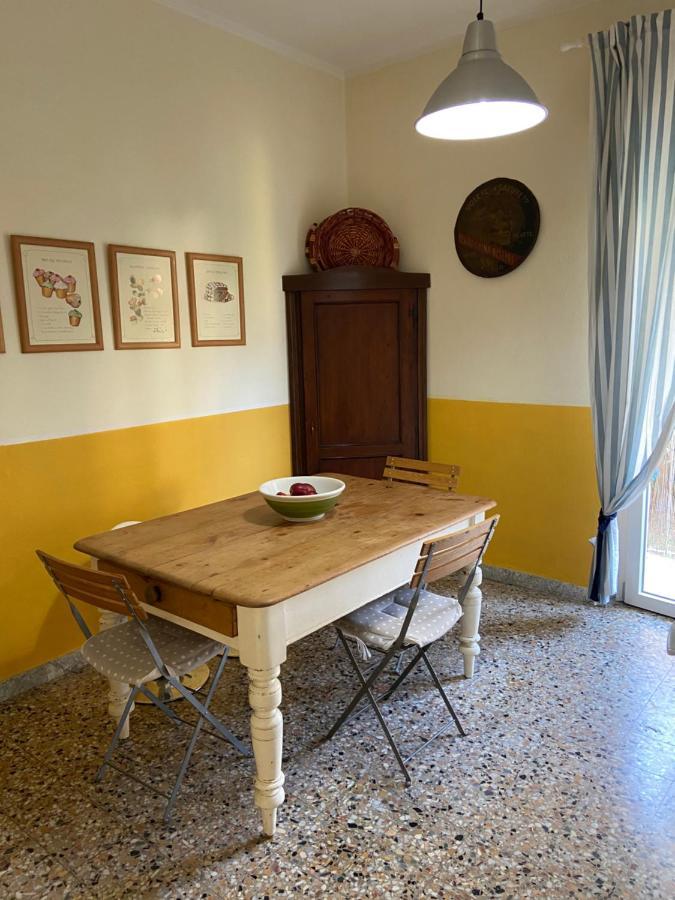 Appartamento Stella Marina A Due Passi Dal Mare E Dal Centro Marina di Carrara Kültér fotó
